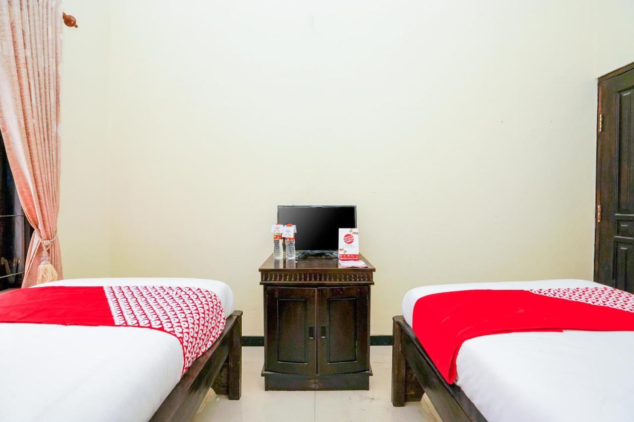 Oyo 1087 Homestay Potato House Bromo Buitenkant foto
