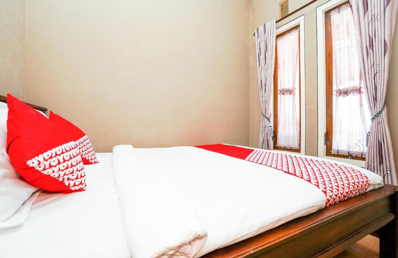 Oyo 1087 Homestay Potato House Bromo Buitenkant foto