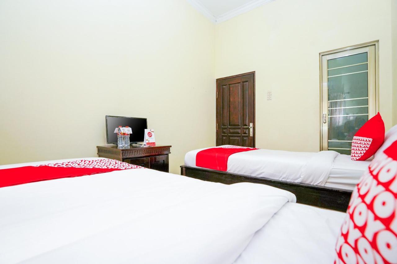 Oyo 1087 Homestay Potato House Bromo Buitenkant foto