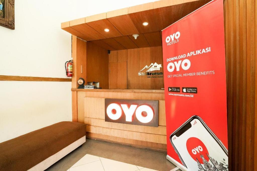 Oyo 1087 Homestay Potato House Bromo Buitenkant foto